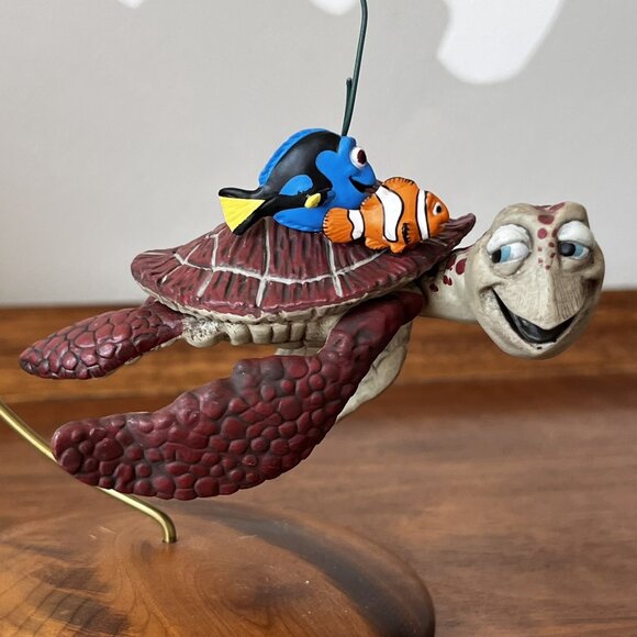 Hallmark Keepsake Ornament Finding Nemo "Sweeeeet Friendship" Disney Pixar 2005 - Picture 3 of 14